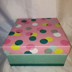 Spritz Pink Pokadot Gift Box